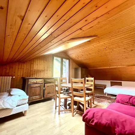 Apartment Centrally Located In Centre